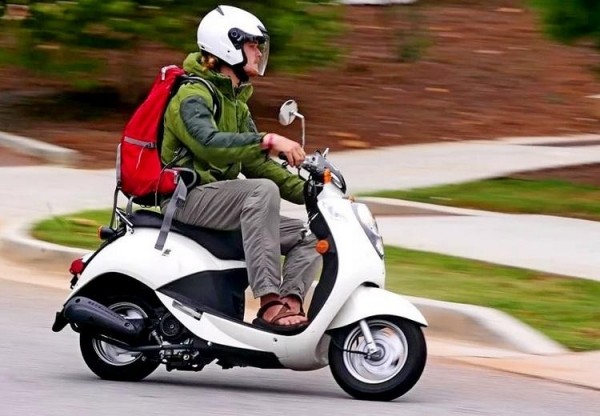 Категория &laquo;М&raquo; водительских прав: что это такое