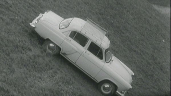 ТОП-5 автомобилей из культовых советских фильмов