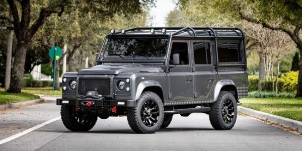 Tesla Model D: необычный тюнинг Land Rover Defender
