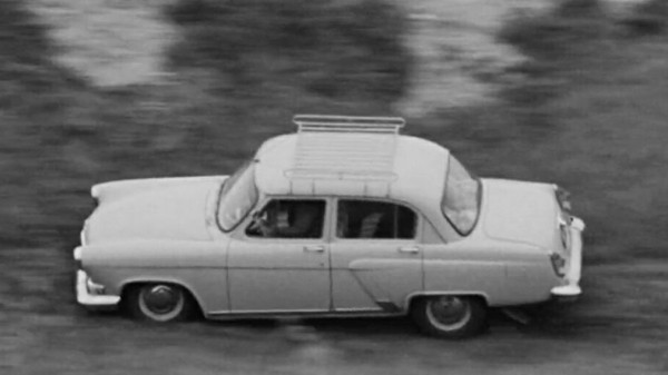 ТОП-5 автомобилей из культовых советских фильмов