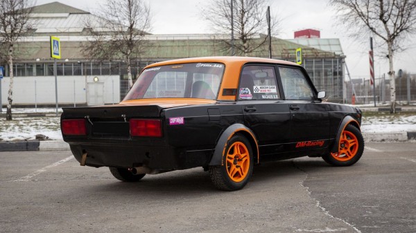 Классический рецепт для езды боком: тюнинг ВАЗ-2105