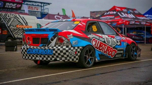 На спорте и на спирте: тюнинг Lexus IS200