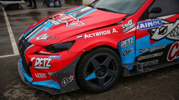 На спорте и на спирте: тюнинг Lexus IS200