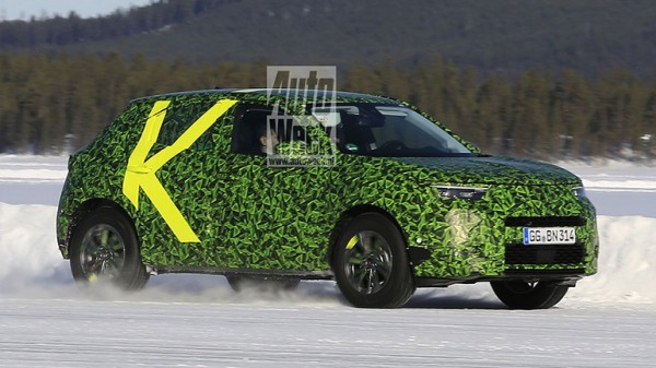 Рассекречены подробности о новом электрокроссе Opel Mokka