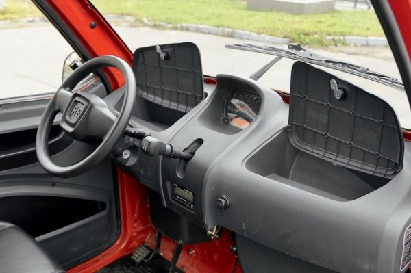 Слава Богу! Bajaj Qute ушел с украинского рынка