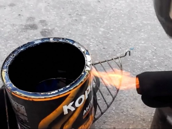 Способы обработки днища автомобиля от коррозии своими руками