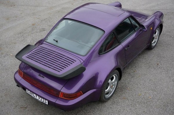 В продаже появился 29-летний Porsche 911 почти без пробега