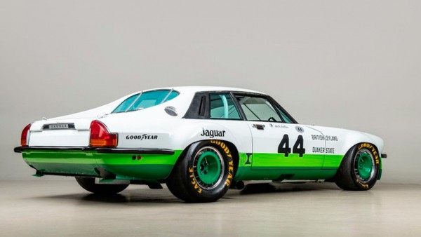 На продажу выставлен гоночный Jaguar из 1970-х