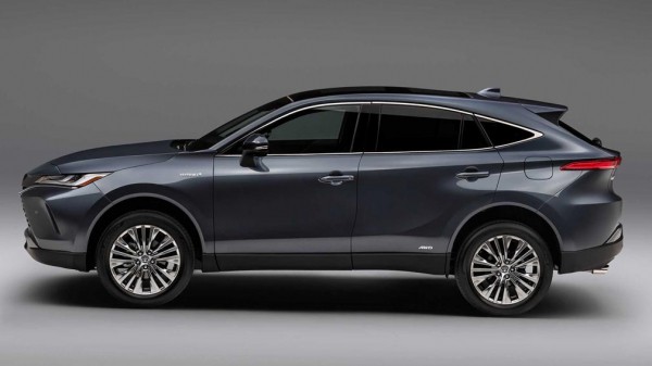 Toyota презентовала кроссовер Venza нового поколения