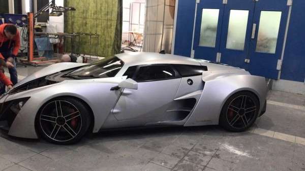 В России продают восстановленный спорткар Marussia B2 за 12,5 млн рублей