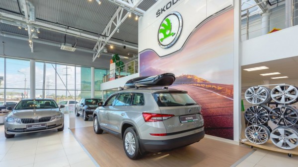 За первую половину мая 10 автопроизводителей изменили цены на автомобили