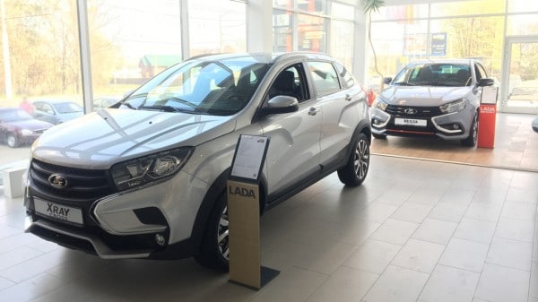 За первую половину мая 10 автопроизводителей изменили цены на автомобили