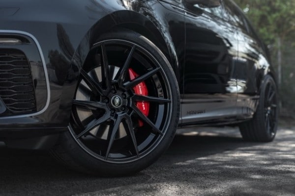 Задиристый &laquo;аристократ&raquo;: тюнинг Range Rover Velar