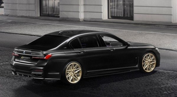 Как должна выглядеть BMW M760Li xDrive в понимании польских тюнеров
