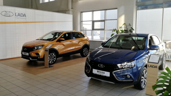 За первую половину мая 10 автопроизводителей изменили цены на автомобили