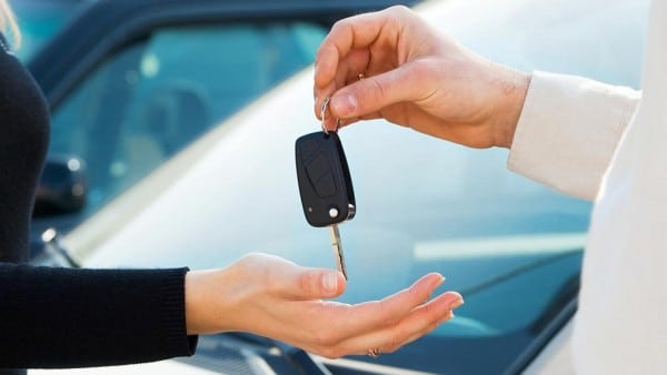 Эксперты рассказали, как сбить цену подержанного авто при покупке