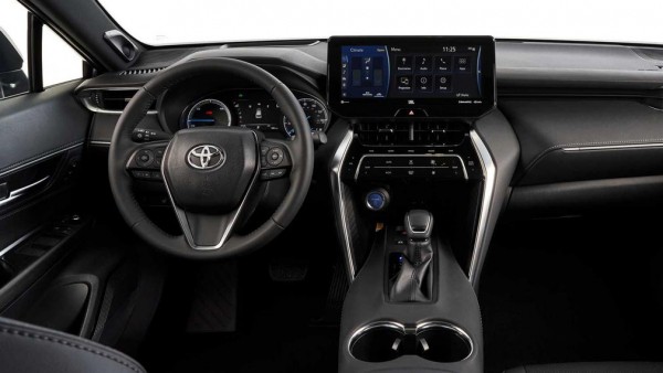 Toyota презентовала кроссовер Venza нового поколения