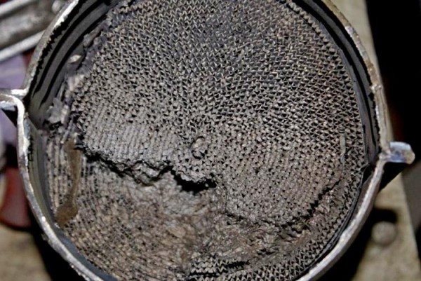 Автомобильный катализатор &mdash; что это такое и признаки его поломки