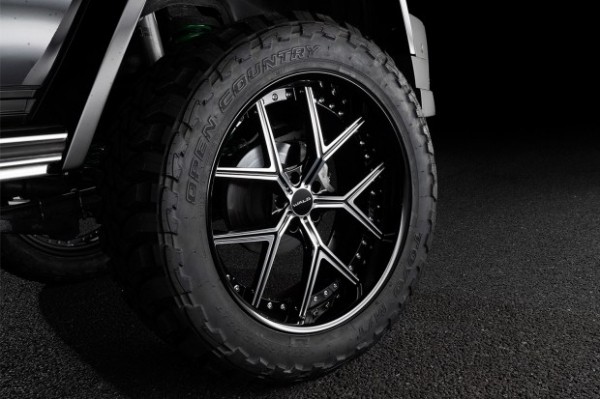 &laquo;Гелику&raquo; снова 17: тюнеры стилизовали старый &laquo;квадрат&raquo; под новый G63