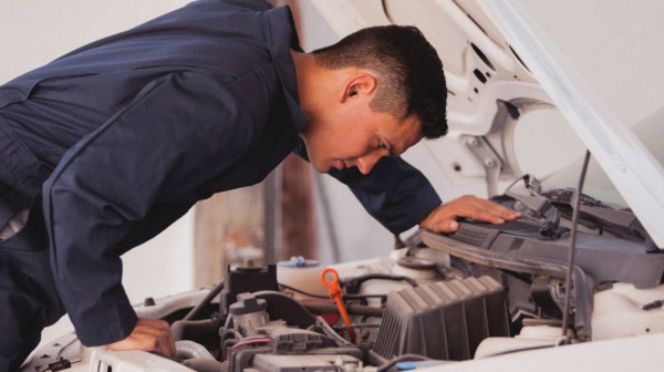 Эксперты рассказали, как сбить цену подержанного авто при покупке