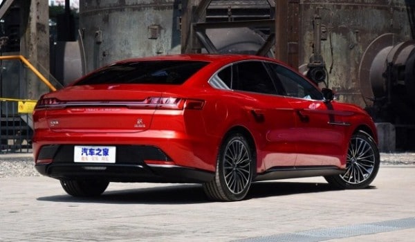 Han: китайский конкурент Porsche Taycan и Mercedes EQS?