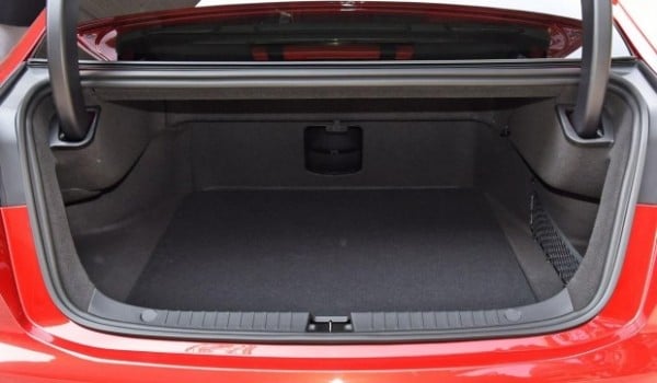 Han: китайский конкурент Porsche Taycan и Mercedes EQS?