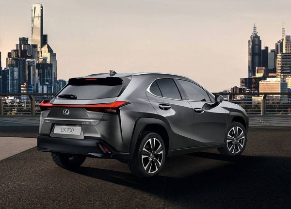 Lexus выпустит недорогой и компактный кроссовер