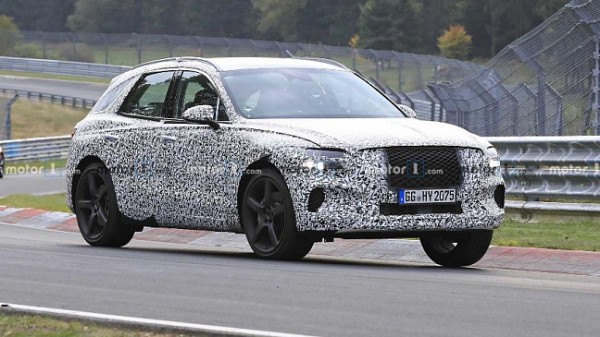 На кроссовер Genesis GV80 уже собрано почти 10 000 предварительных заказов