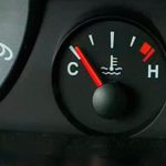 Почему радиатор холодный, а двигатель горячий