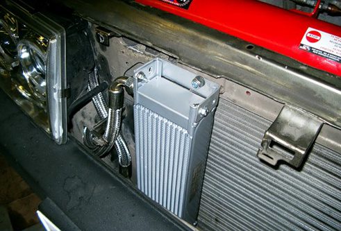 Радиатор охлаждения масла двигателя: улучшенная защита ДВС