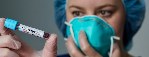 Родственники врачей, которые борются с COVID-19, получат повышенные выплаты