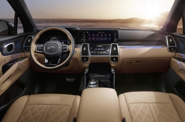 Sorento минивэн? Новинка от KIA