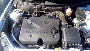 Стук в двигателе появляется и пропадает: причины