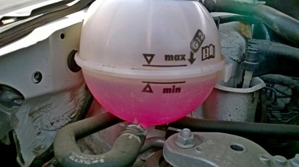 Tемпература двигателя не поднимается до рабочей