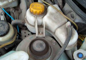 Воздух в системе охлаждения двигателя: как удалить воздушную пробку