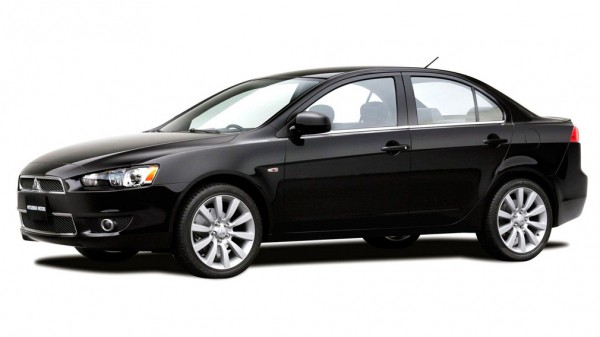 ТОП-3 крепких японских седанов за 350-400 тыс. рублей