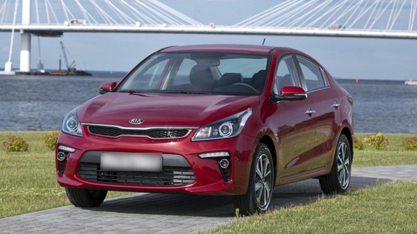 Автомобили Lada дорожают в 2 раза быстрее иномарок