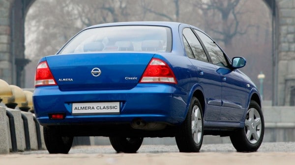 ТОП-3 крепких японских седанов за 350-400 тыс. рублей