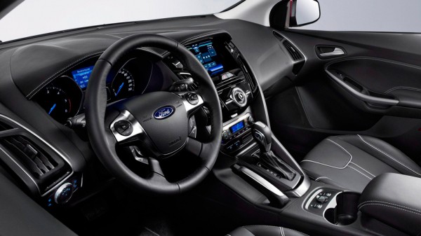 ТОП-3 универсалов до 600 000 рублей