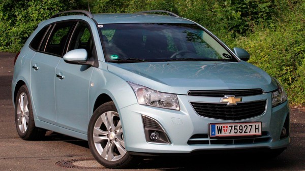 ТОП-3 универсалов до 600 000 рублей