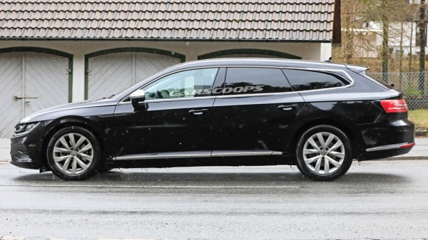 Новый Volkswagen Arteon Shooting Brake показали до дебюта