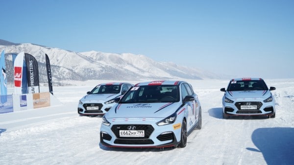 Hyundai i30 N Ultimate установил рекорд скорости на льду Байкала