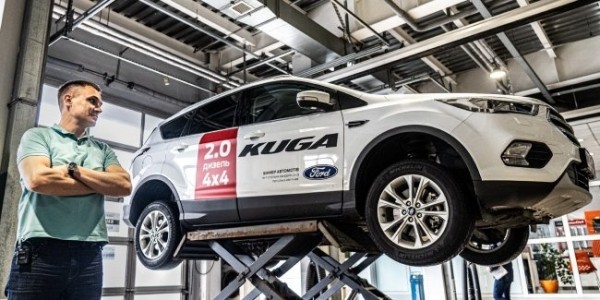 ЧтоПочем: Ford Kuga. Распродажа &laquo;жирных&raquo; комплектаций!