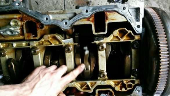 Гидроудар двигателя: что это такое и как его избежать?
