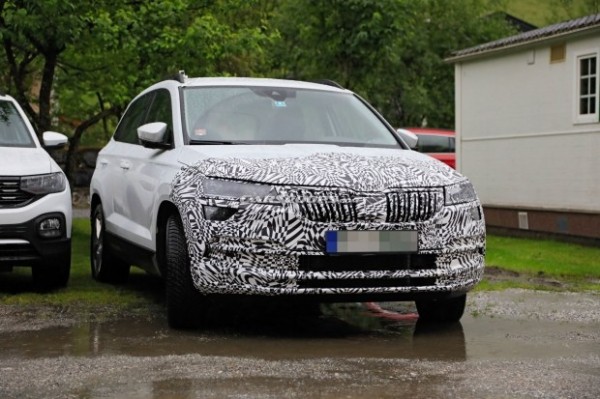 Karoq готовится к обновлению. Пора ли?