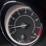 Не падают обороты двигателя: почему так происходит