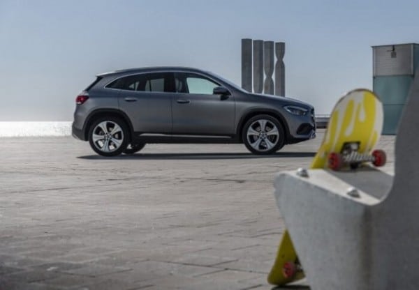 Новый GLA уже в Украине! Цены и комплектации