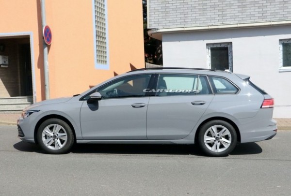 Новый Golf Variant засветился на фото