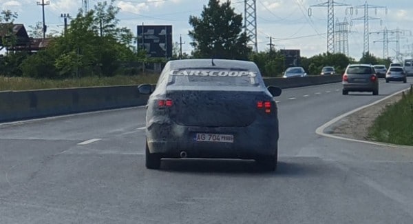 Новый Renault Logan замечен на испытаниях