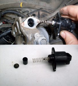 При нажатии сцепления двигатель глохнет: возможные причины